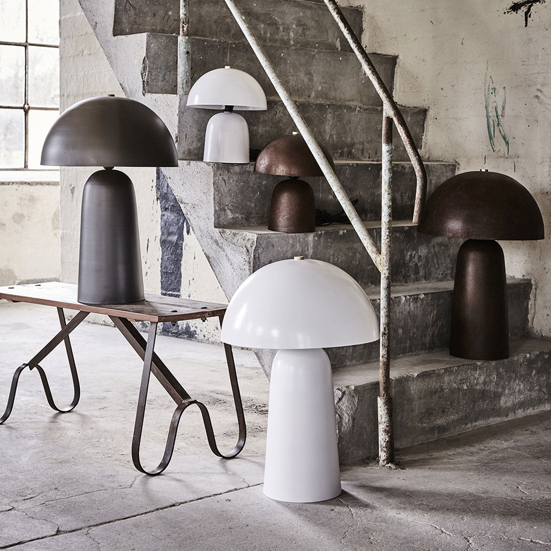 FUNGI Bordslampa S, Vit