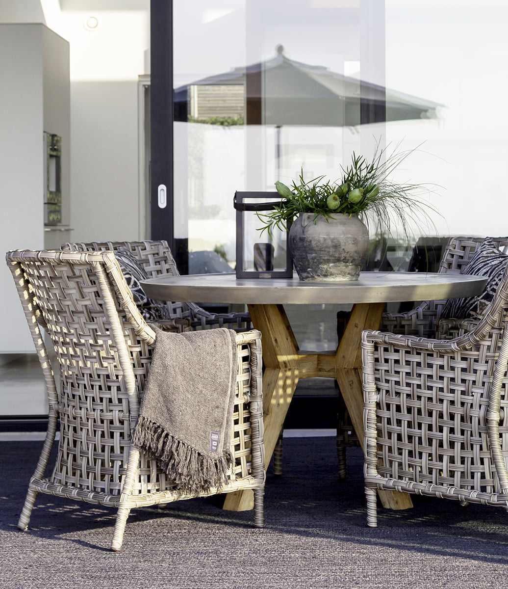 MALAGA matstol, classic grey från Artwood