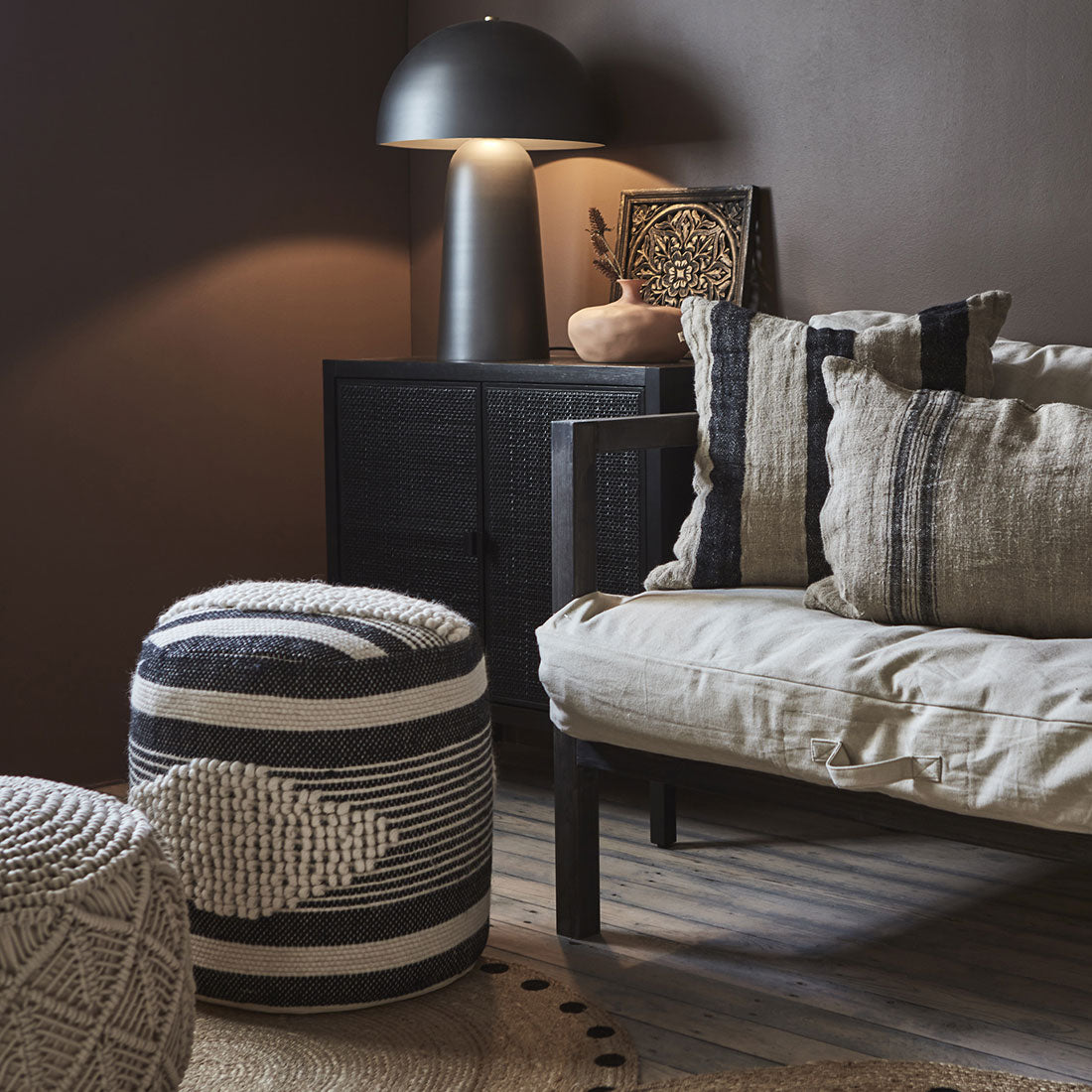 FUNGI Bordslampa L, Mörkgrå